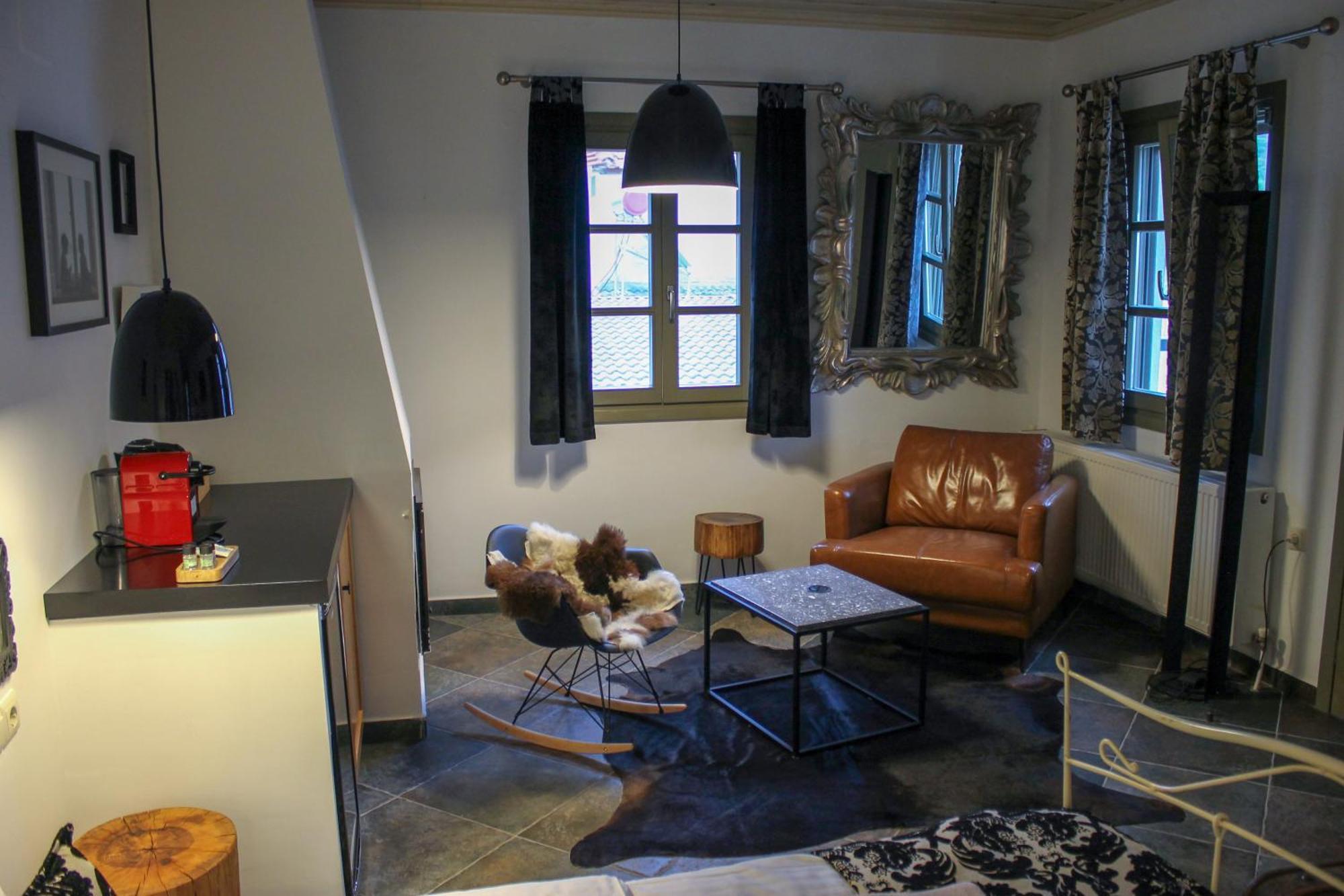 Oikies Art Rooms Ángistron Zewnętrze zdjęcie